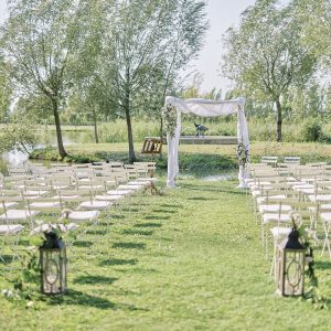 Chaises Square en PVC blanc (lot x10)